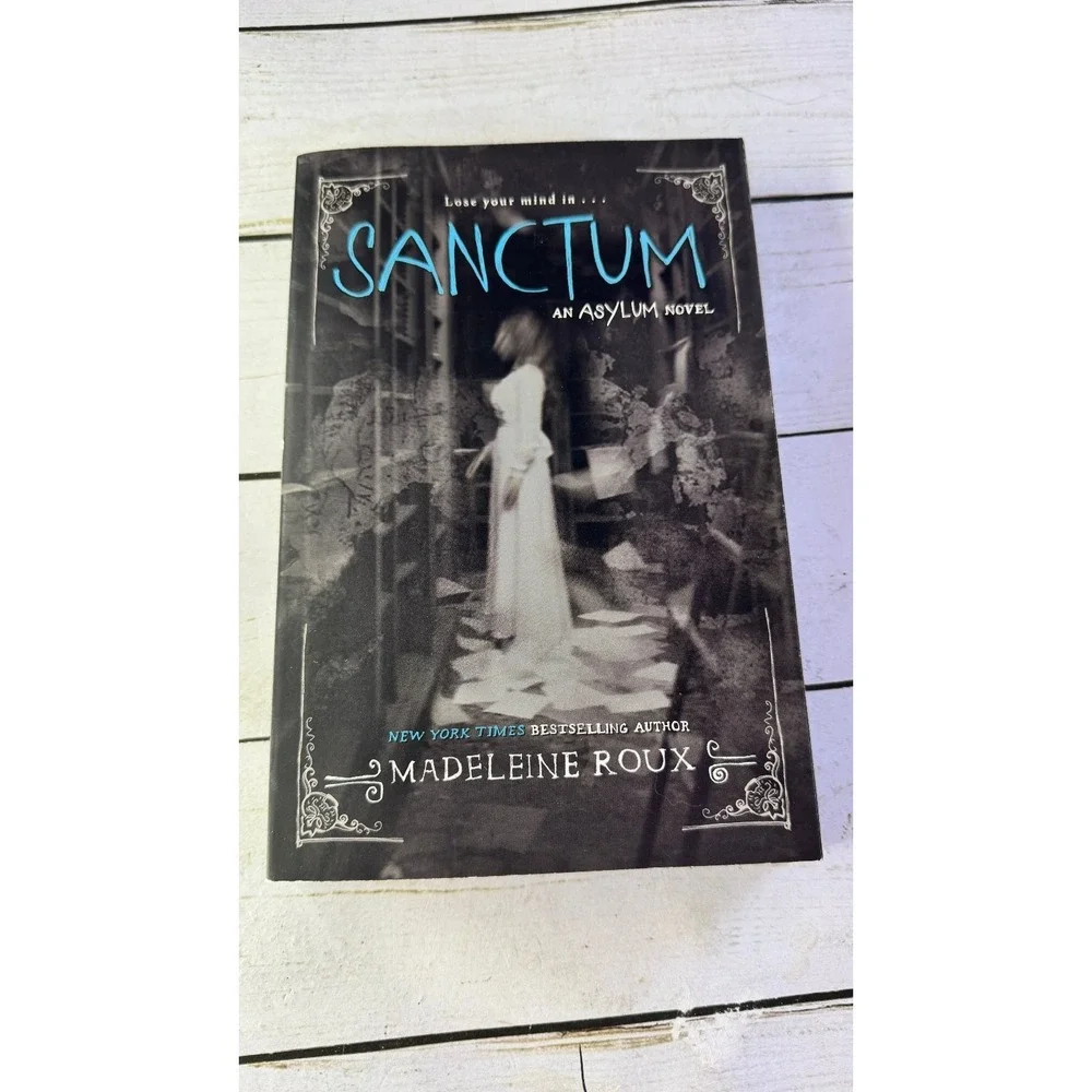 Asylum Series Books 1-3 Madeleine Roux 2014-2016 Horror Thriller HarperCollins